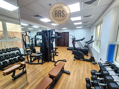 Like A Brand New Building Close To Park Spacious 2 2Bhk Apartment