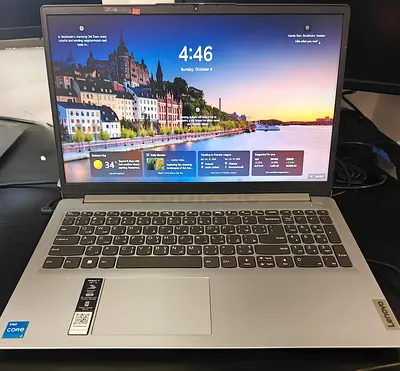 Lenovo 15.6" Ideapad 1i Laptop - Intel Core, Full HD, Good Condition