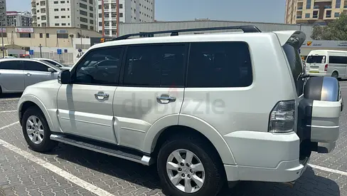 Mitsubishi Pajero GLS 2014 GCC Specs