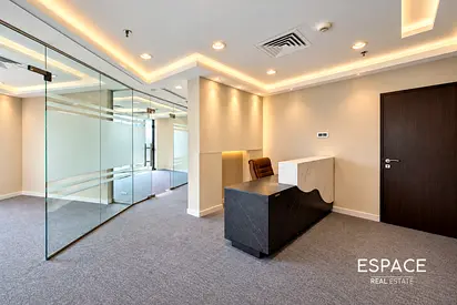 Prime Location | Vacant Now | Fitted