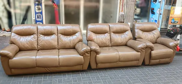 Brown Leather Sofa 3+2+1 Good Used Condition