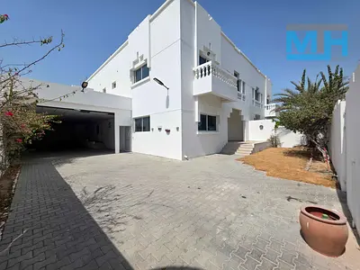 Spacious | Semi-Detached | 5BR Villa