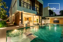 Exclusive I Golf Course View I Totally Renovated