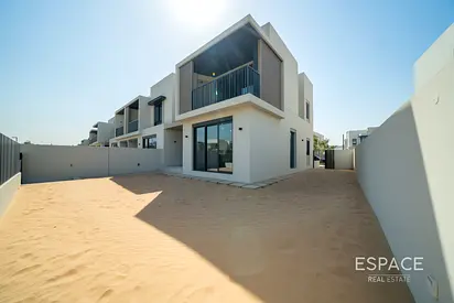 Brand New | Corner Unit | 4 Beds + Maid | Modern