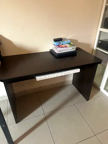 Simple dark wooden study/computer table - good condition