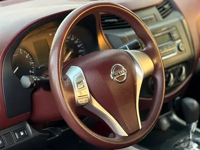 2020 Nissan NAVARA 缩略图 15