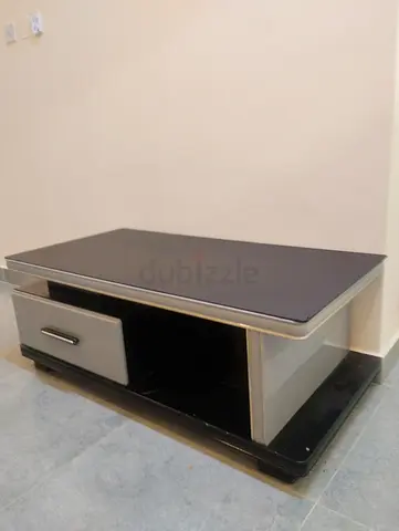 Compact modern tv table with drawer and shelf