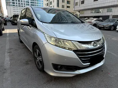 2015 Honda ODYSSEY 照片 2