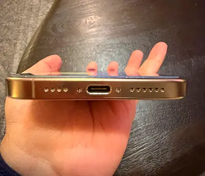 iPhone 16 pro max 256 gb (desert titanium) - excellent Condition