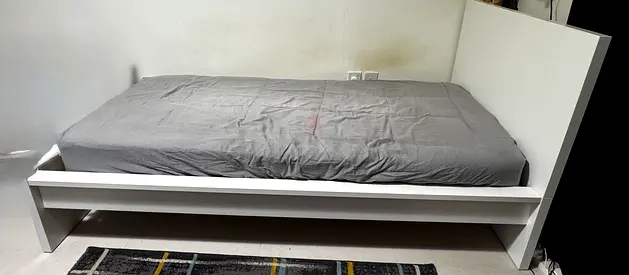 IKEA MALM Bed frame 90x200cm with mattress & Luroy bed base
