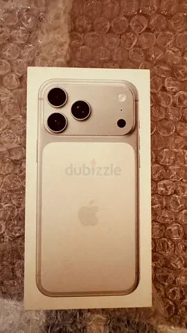 I Phone 17 Pro max white for sale (Sealed pack)