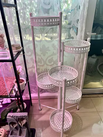 Plant stand