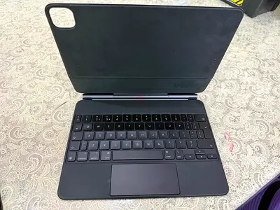 iPad Air 11" M3 (256GB) with Magic Keyboard & Apple Pencil — 5 Months Old, Under Warranty
