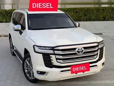 2023 Toyota Land Cruiser Diesel VXR GCC Specs Top Full Option Twin-Turbo V6 Excellent Condition