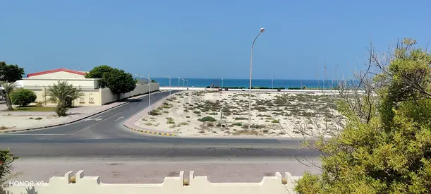 Clean Villa Room for Rent in Al Hadeetha, UAQ – Direct Beach Access & Free Parking
