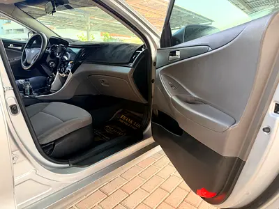 صورة 8 لـ 2015 Hyundai SONATA