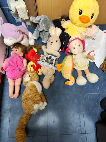 Mixed lot of plush toys and dolls - soft toys bundle
