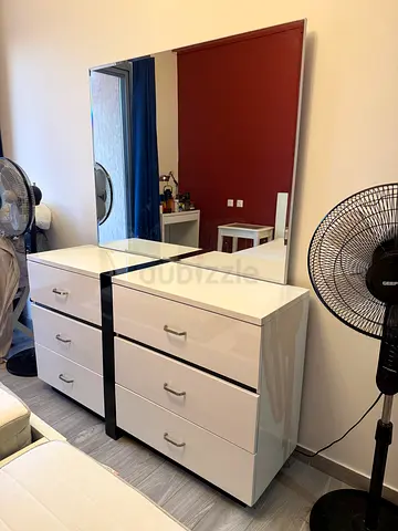 Dressing Table with Mirror