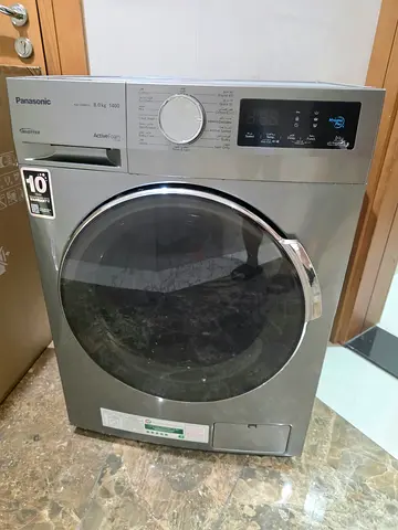 Panasonic 8kg Front Load Washer - Silver, Good Condition