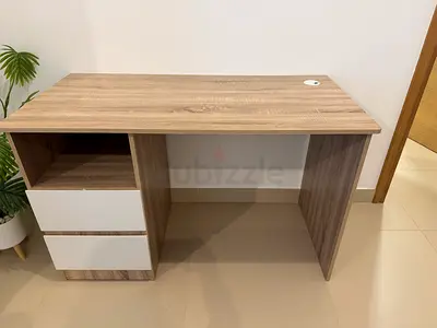 Study table and chairs