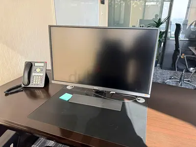URGENT SALE- BenQ 32 Inch HDR Monitor (EW3270U)