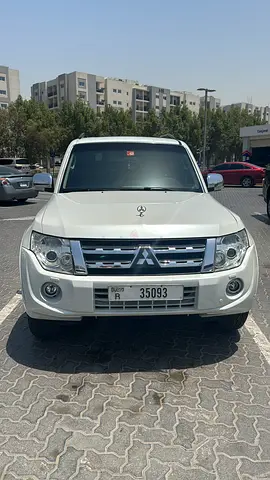 Mitsubishi Pajero GLS 2014 GCC Specs