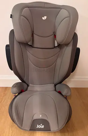 Joie grey high-back booster car seat (good condition)
