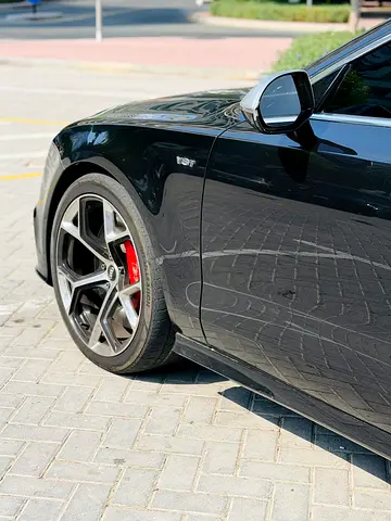 صورة 6 لـ 2013 AUDI S7