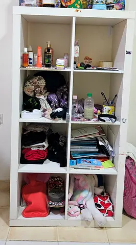 White 8-Cube wooden Storage Shelf / Bookcase - Good Condition