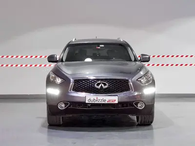 2017 Infiniti QX70 photo 2