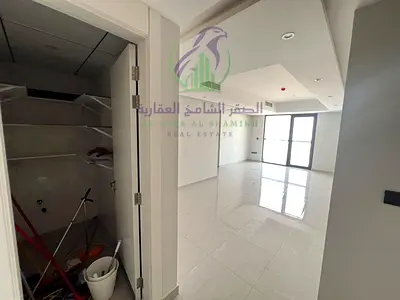 Two BHK, 2 master bedrooms, balcony, wardrobes, panoramic views, second tenant, free parking and gym, 4 or 6 cheques, direct Dubai Exit.