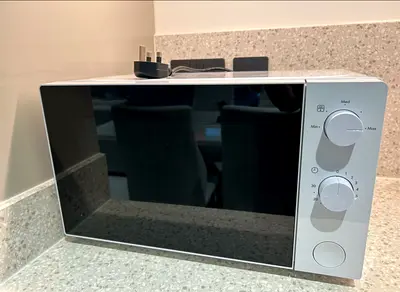 Microwave Oven