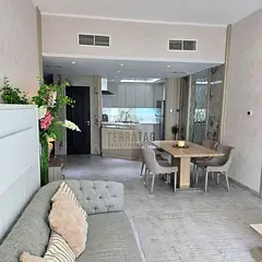 VIP FULLY FURNISHED & UPGRADED 1-BEDROOM APARTMENT FOR SALE | DISCOVERY GARDENS