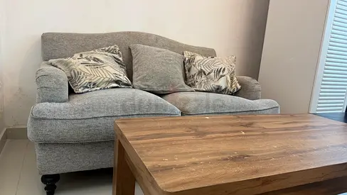 Urgent ‼️ coffee table