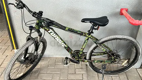 Used cycle bike - 26" frame, front suspension