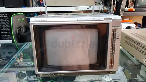 Vintage Panasonic Color Pilot TV 7" CT-7711(selling without adapter