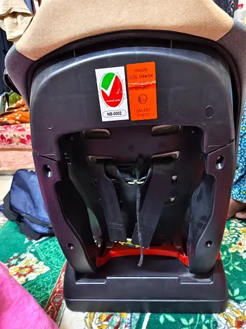 Used Rear-Facing Infant Car Seat (ECE R44/04 Certified) - Good Condition