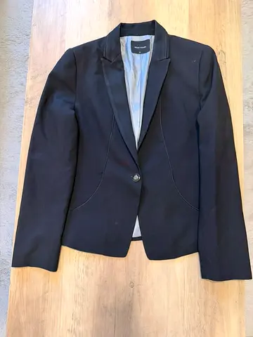 G2000 Black women's tailored blazer - single button, size M (38)