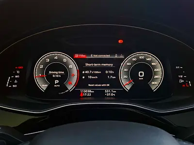2021 AUDI Q8 — миниатюра 15