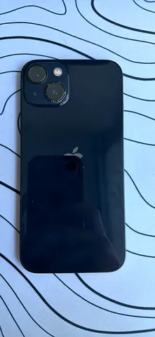 IPhone 13 128gb - Screen needs repair/ battery changed.
