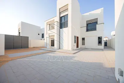 √Vacant! Brand New 4BR Villa- Prime Location√
