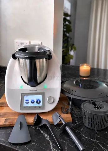 Thermomix TM5 and accessories