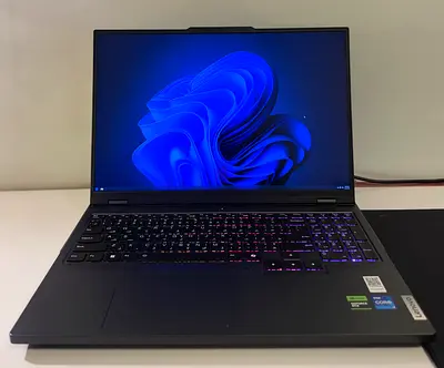 Lenovo Legion Pro 5 (240Hz)