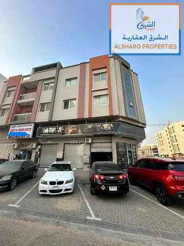 بناية للبيع – الجرف ، عجمان