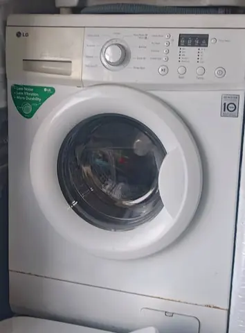 LG Front Load Washing Machine 5kg - Good Working Condition