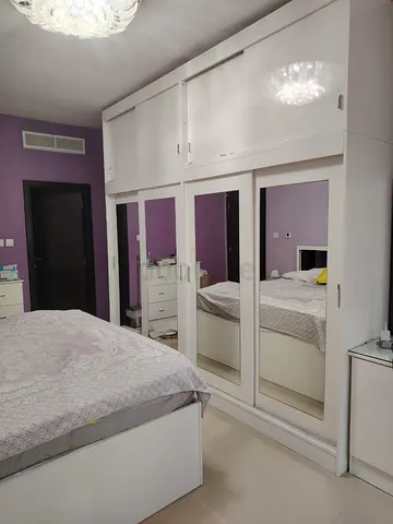 King-size bed & Large White Mirrored Wardrobe with Overhead Storage - Good Condition