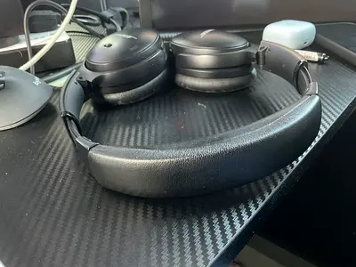 Bose QC 45 wireless headphones fully functional excellent condition