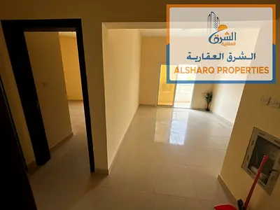 غرفه وصاله _ كورنيش عجمان _ موقع مميز جدا _ تسهيلات في الدفعات _ قريب من الخدمات _ سهل المخرج لدبي والشارقه