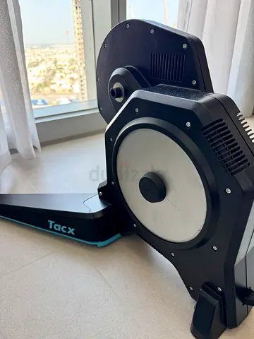 Tacx Flux 2 Smart Indoor Trainer