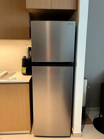 Hitachi Silver Double-Door Fridge – Good Condition